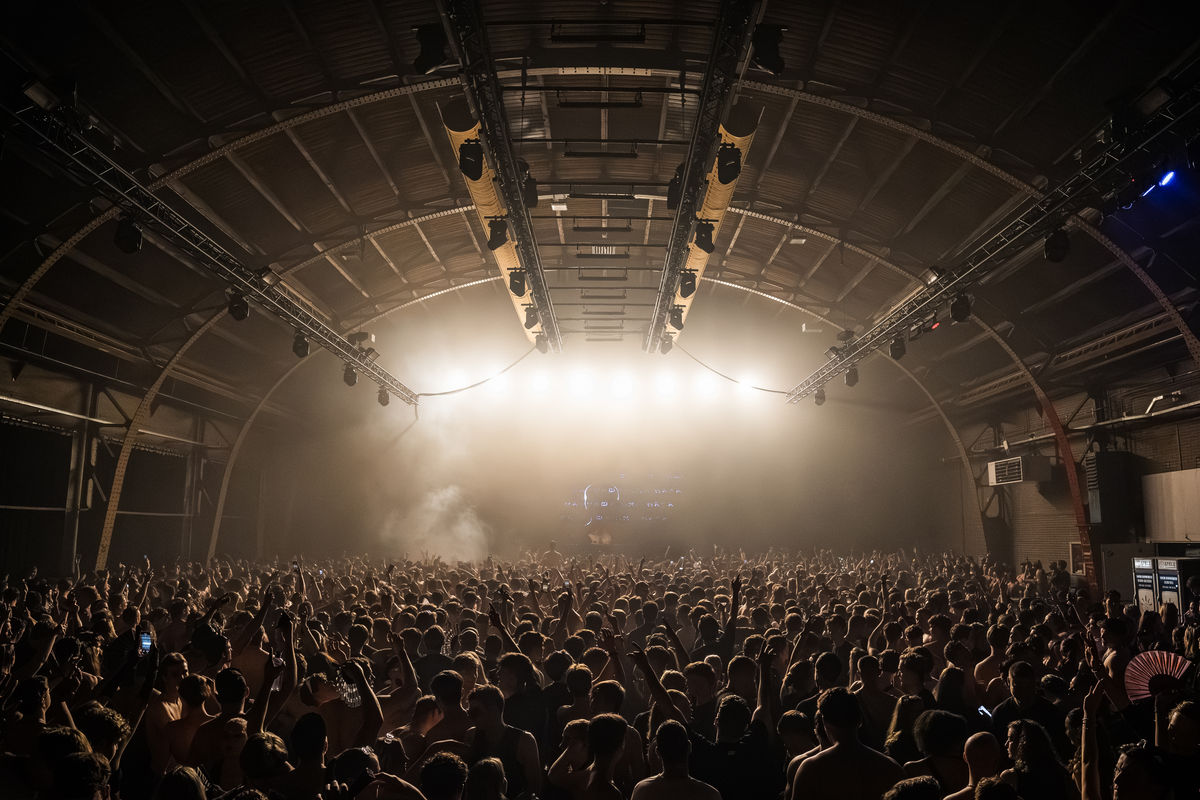 Loading... just a sec